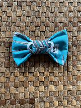 Load image into Gallery viewer, Aqua Leaves Bow Tie
