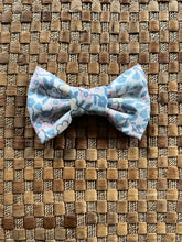 Load image into Gallery viewer, Petite Pastel Flowers Bow Tie
