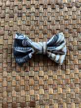 Load image into Gallery viewer, Grey Lahaina Bow Tie
