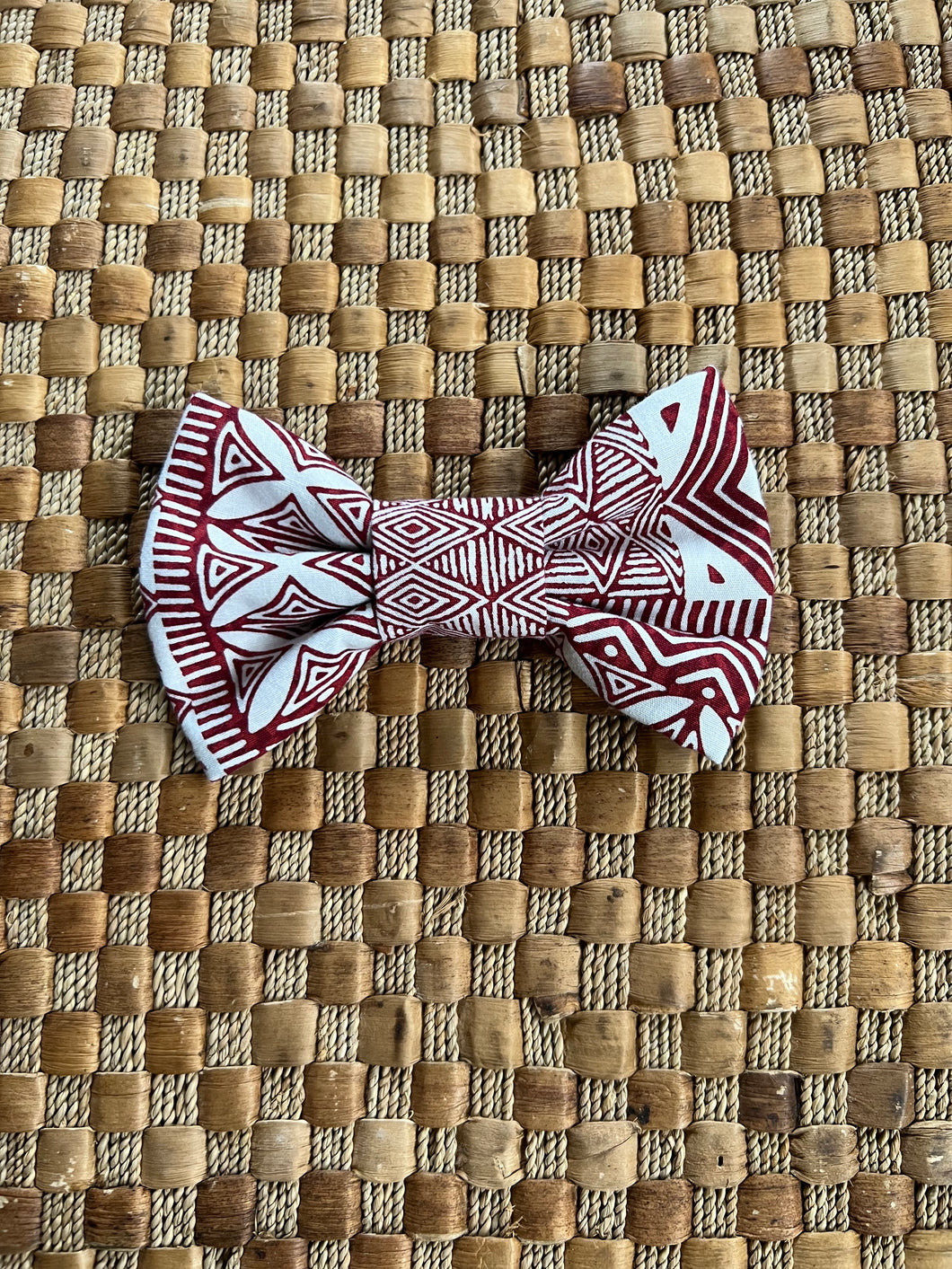 Red Pineapple Bow Tie