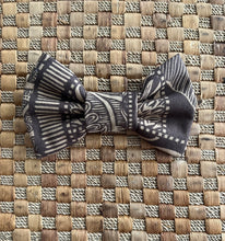 Load image into Gallery viewer, Hawaiian Fall Vibes Bow Tie
