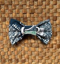 Load image into Gallery viewer, Fish Pattern Bow Tie
