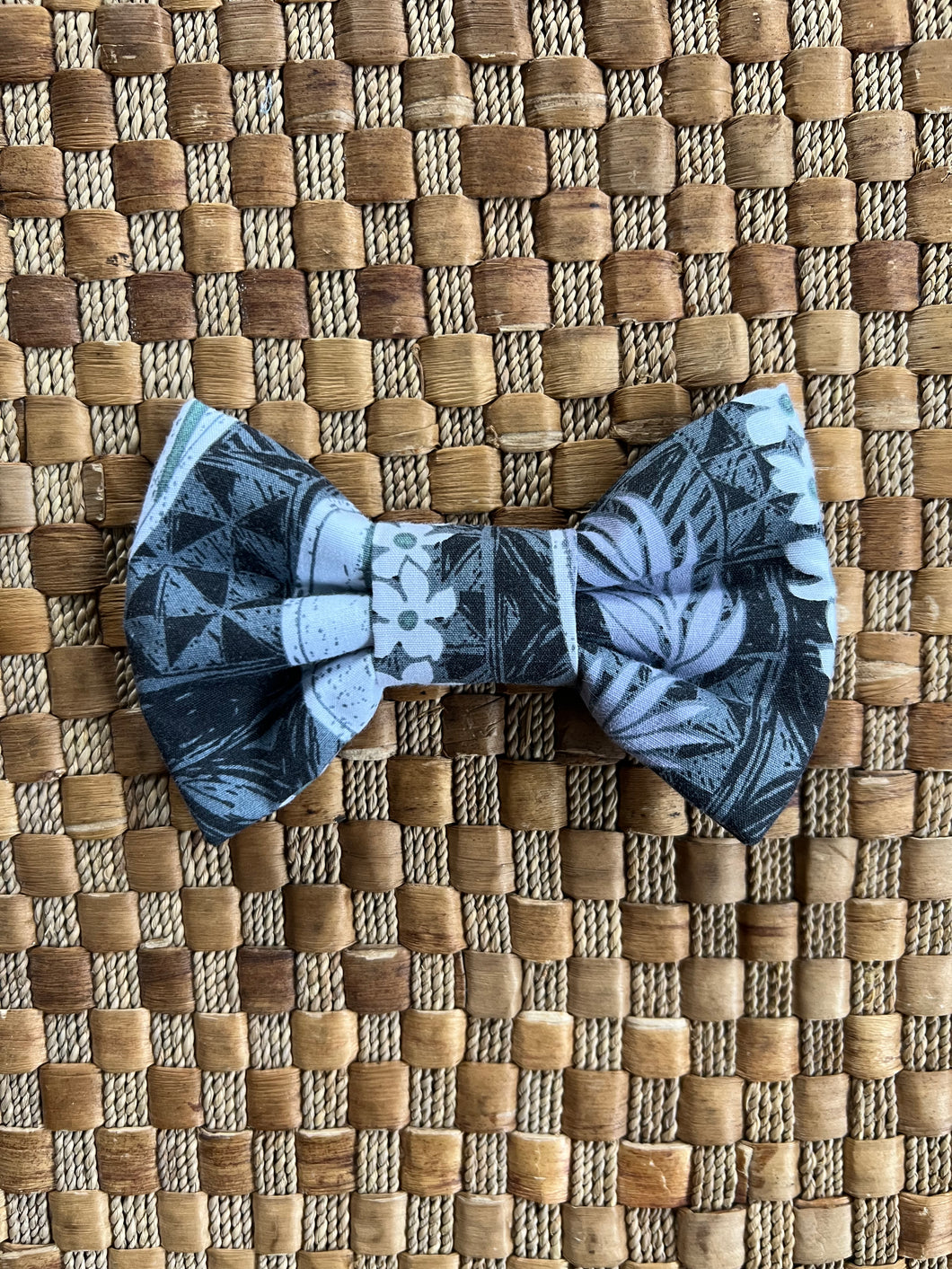 Surfboards Bow Tie