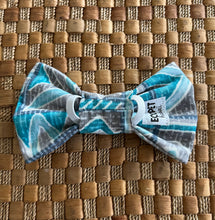 Load image into Gallery viewer, Kawaihae Bow Tie
