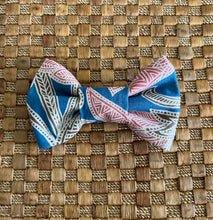 Load image into Gallery viewer, Henna Bow Tie
