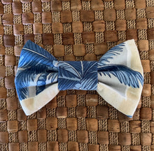 Load image into Gallery viewer, Blue Hawaii Bow Tie
