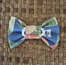 Load image into Gallery viewer, Blue Pastel Paradise Bow Tie
